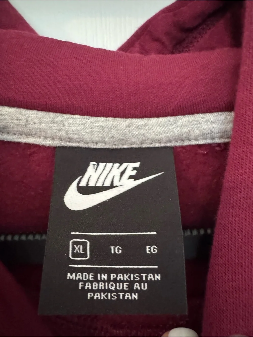 Nike Men's Maroon Crewneck Sweatshirt with Swoosh